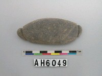 藏品(兩縊型石網墜)的圖片